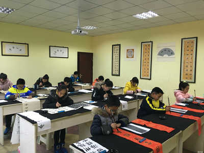 长沙翰成轩教育咨询 专业导航，助力学子成长之路